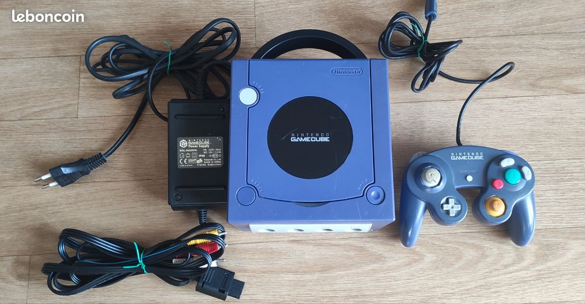 Manette Nintendo GameCube Filaire Noir - Excellent état - Compatible Super Smash Bros