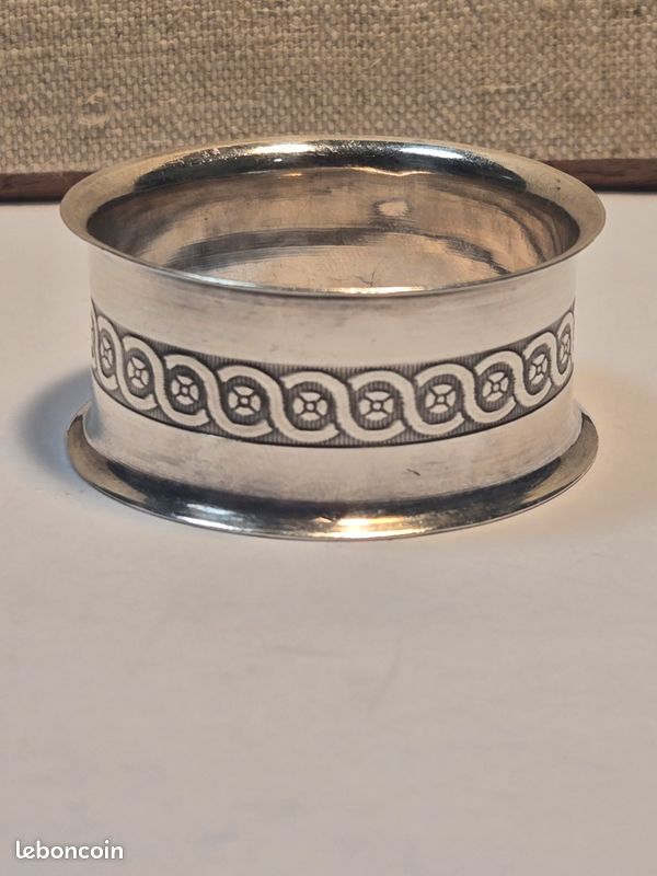 Rond De Serviette En Argent Massif, Titre Hollandais, 23g, Monogramme N°9, D'occasion