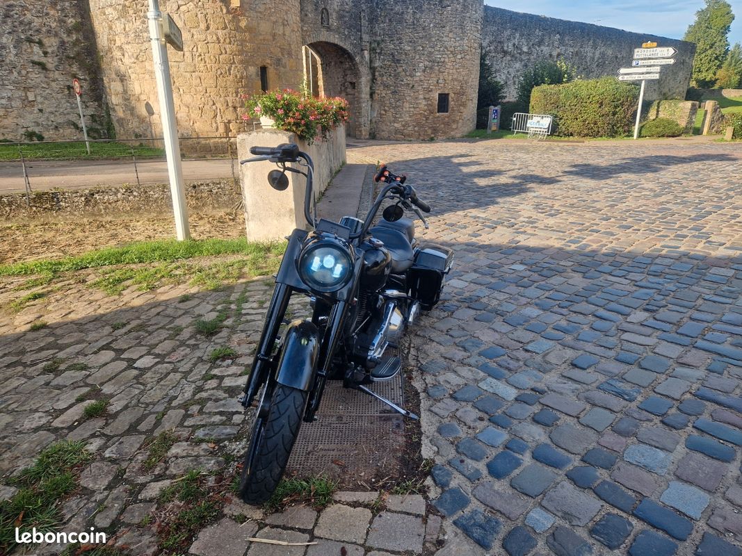 Harley Road King 1340 Bagger - Motos