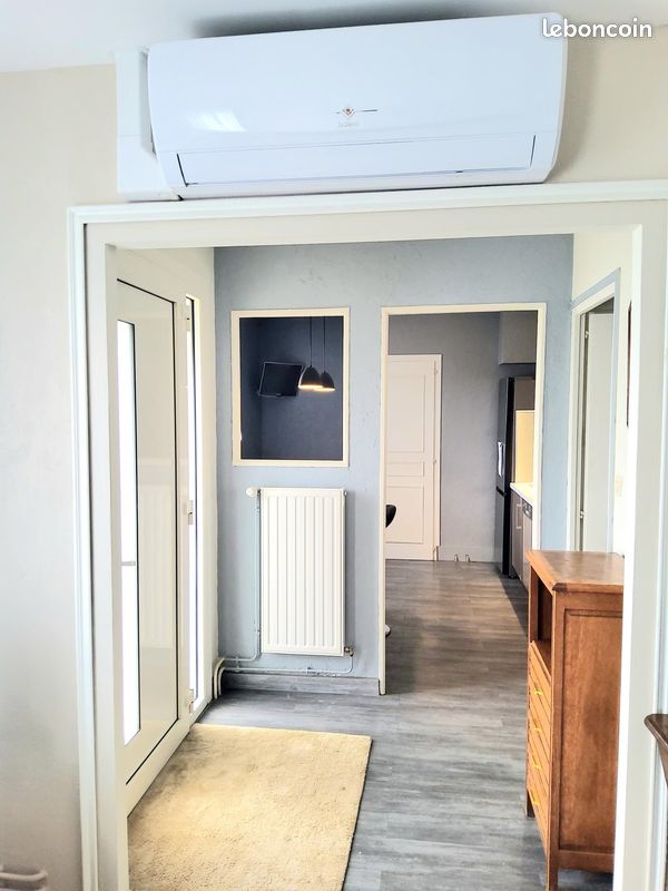 Pavillon 4 pièces 77 m² - Nanteuil 79400 (image principale 3)