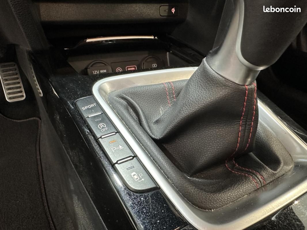 Kia CEED 1.6 T-GDi 204 ch ISG GT (image 14)