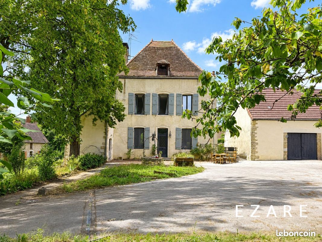 Maison 4 pièces 140 m² · à Demigny · 140 m² · 435 000 €