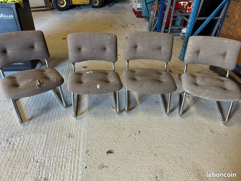Lot 4 chaises starfor année 70 (image 1)