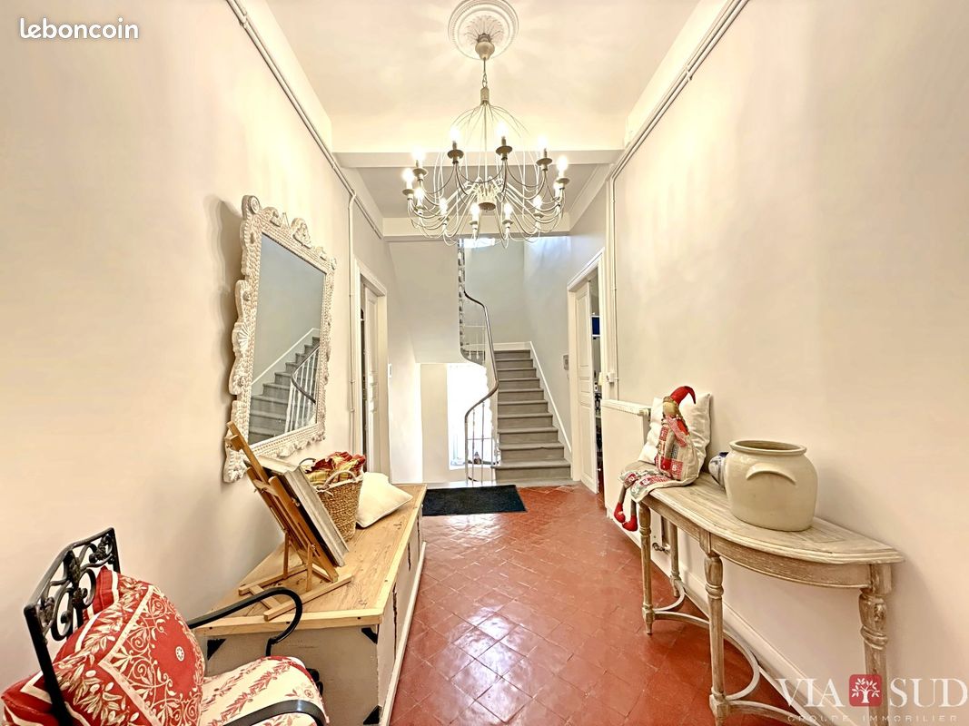 Maison 19 pièces 1180 m² (image 12)