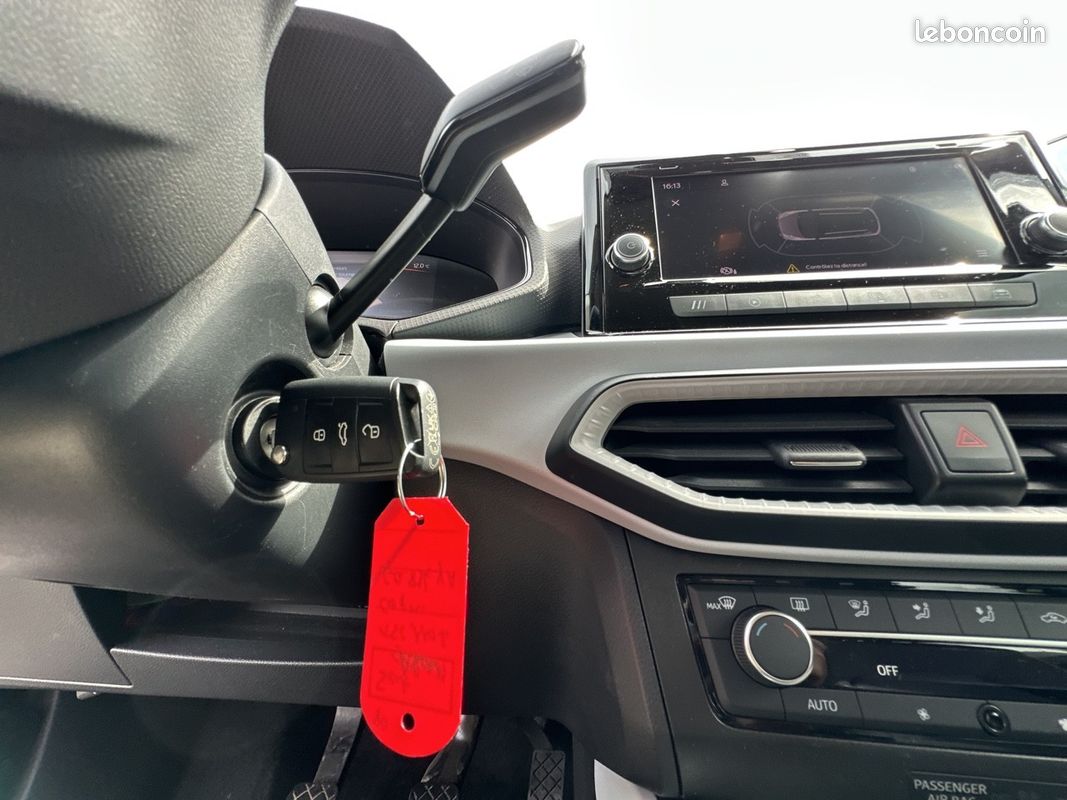 SEAT Arona 1.0 TSI 110 ch Start/Stop BVM6 Copa (image 25)