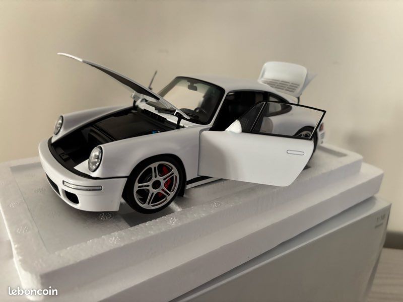 RUF SCR 2018 - Miniature Almost Real 1/18 - Métal - Réf 880203 - Neuf