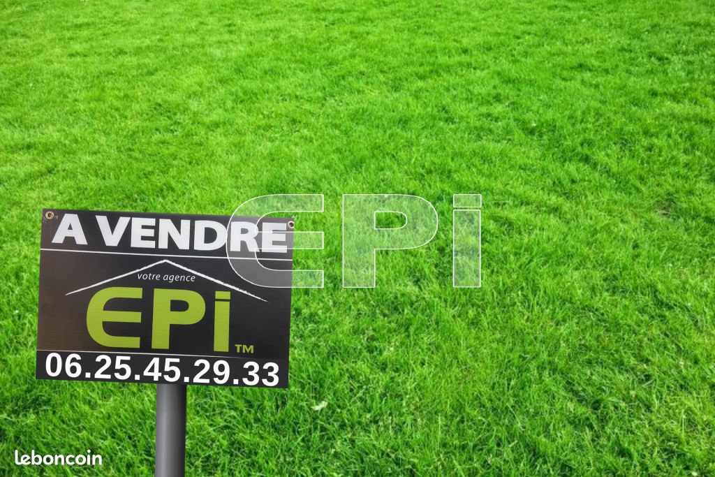 Terrain 2232 m² · à Coron · 2 232 m² · 60 200 €