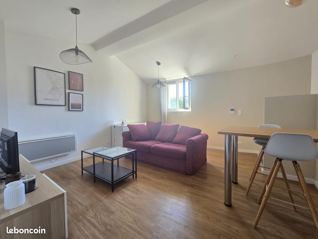 Appartement 1 pièce 29 m² · à Salon-de-Provence · 29 m² · 595 €