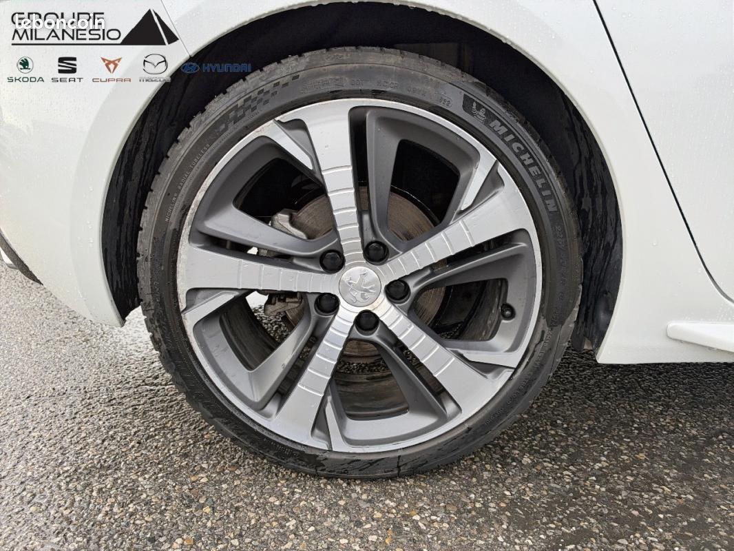 Peugeot 308 PureTech 225ch S&S EAT8 GT (image 11)