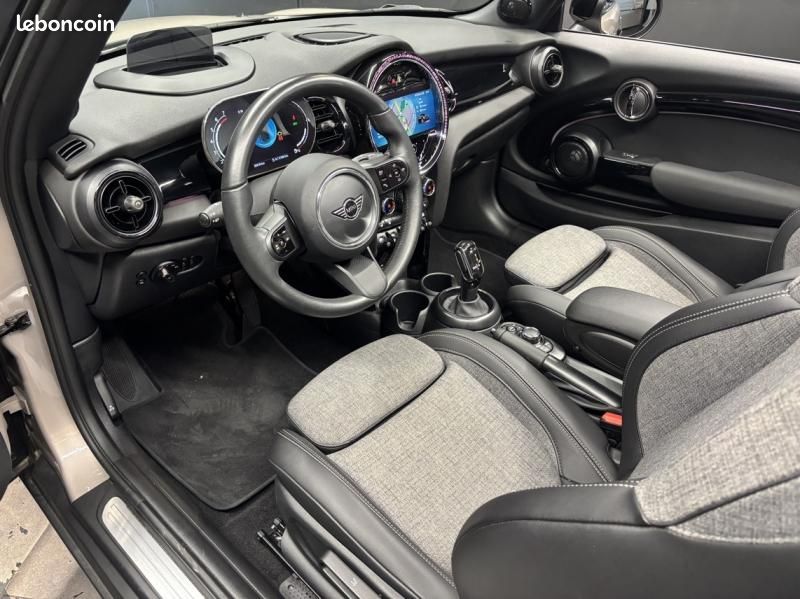 Mini Cabrio Cooper 136ch Edition Premium Plus BVA7 (image 4)