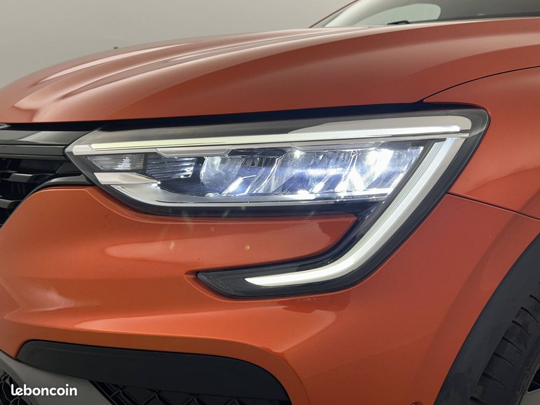 RENAULT Arkana E-Tech hybride 145 - 22 Engineered (image 31)