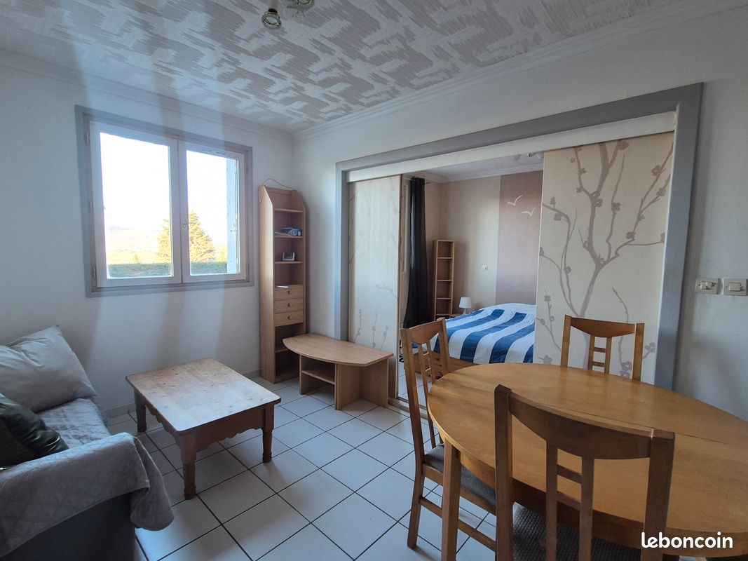 Appartement 2 pièces 34 m² · à Roche-la-Molière · 34 m² · 430 €/mois