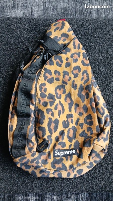Sac sling bag Supreme (image 1)