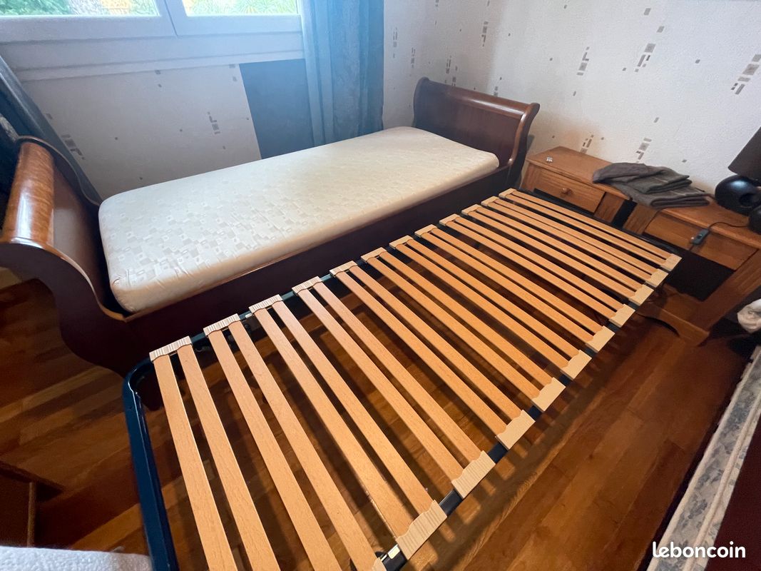 Lot de 2 lits avec matelas et 2 lits de camps (image 6)