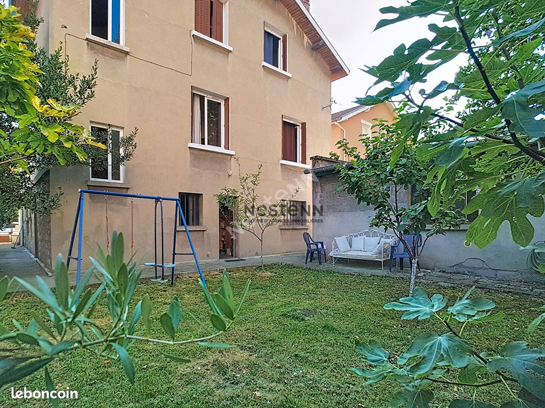 Maison 8 pièces 175 m² · à Grenoble · 175 m² · 349 000 €