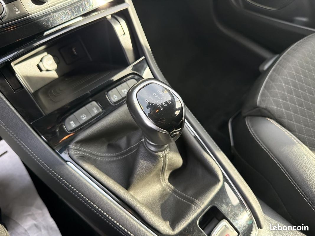 Opel Grandland X 1.2 Turbo 130ch Design Line (image 29)