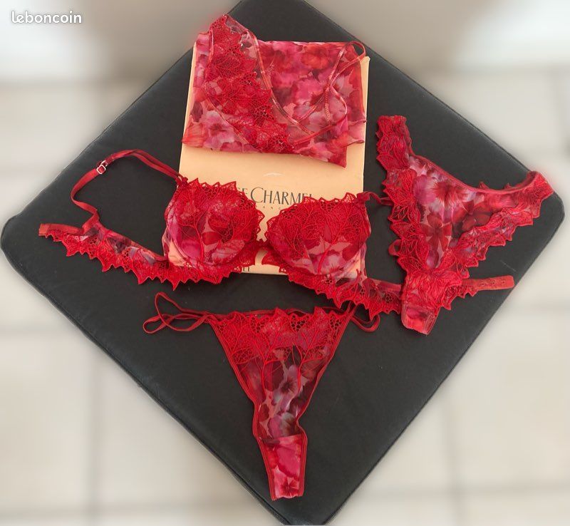 LISE CHARMEL SOUTIEN GORGE TAILLE 85B MODELE APPRIVOISE MOI REF ACC6775
