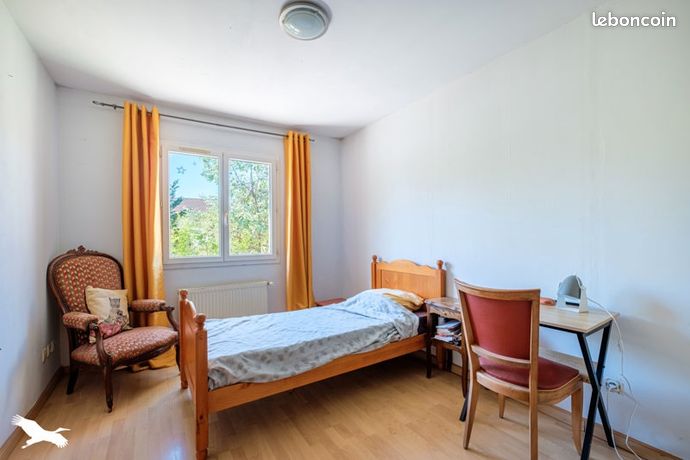 Maison 5 pièces 217 m² — 5