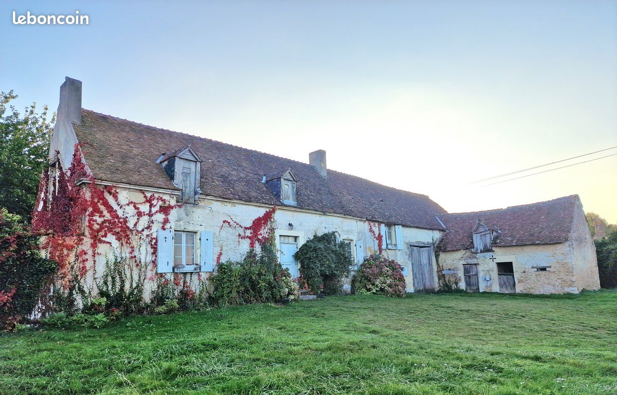 Maison 4 pièces 105 m² · à Dangeul · 105 m² · 69 000 €
