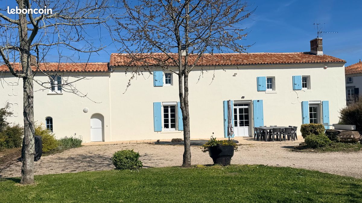 Maison 6 pièces 172 m² · à Rives-d'Autise · 172 m² · 280 000 €