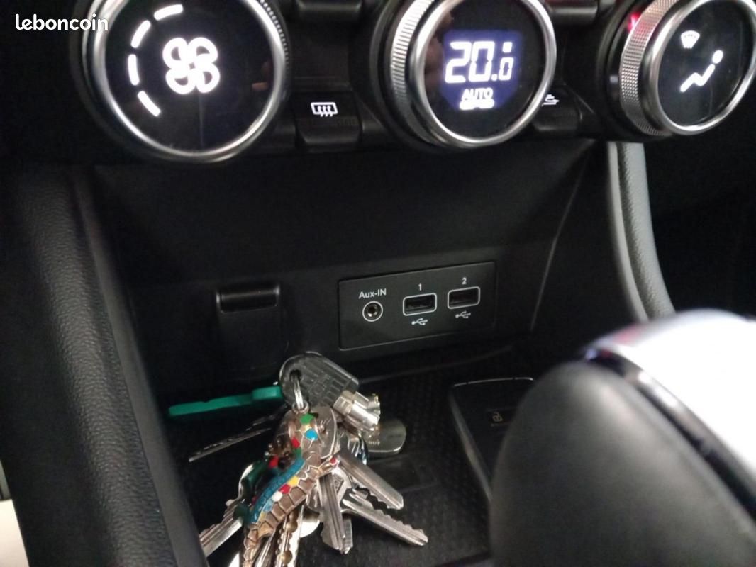 Renault Captur Blue dCi 115 EDC Intens (image 24)