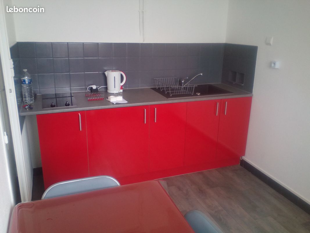 Loue T1 meublé (image 2)