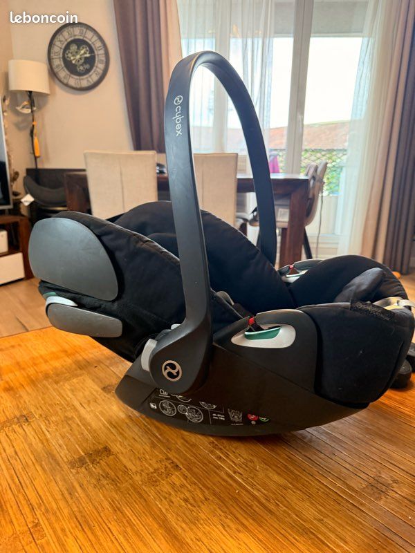 Poussette cyber mios et chaise (image 17)