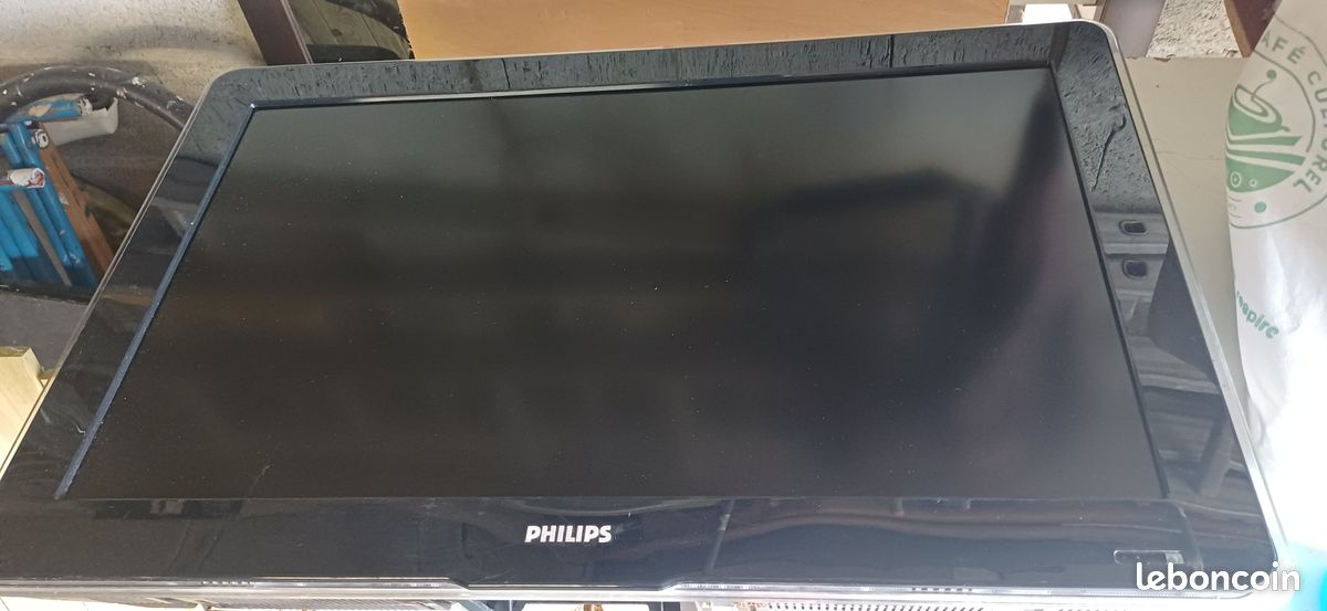 Television (image 1)