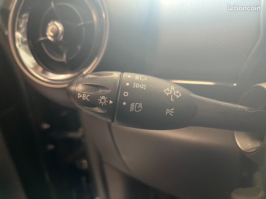 MINI COUNTRYMAN R60 90 ch One D (image 12)