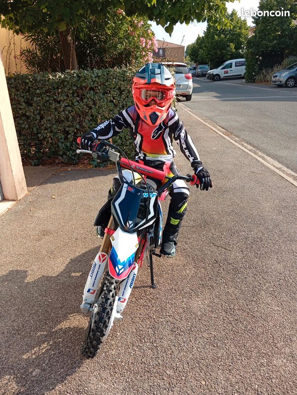 Moto cross ycf 88 start (image 2)