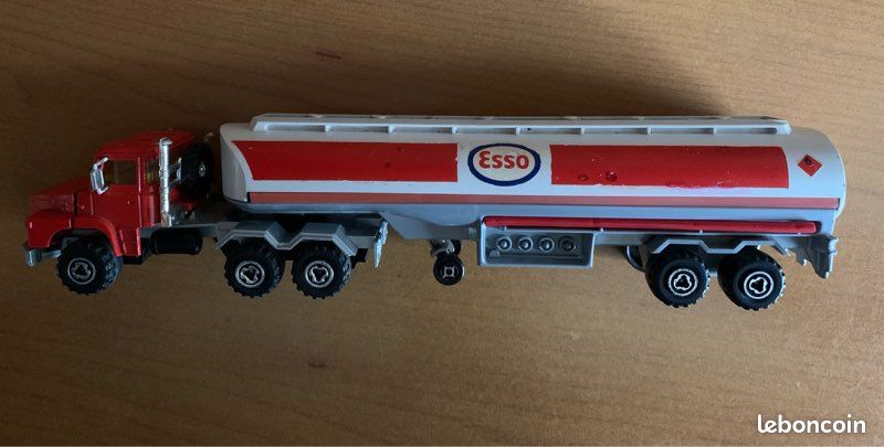 Camion Majorette Scania ESSO – 1/60 – Occasion