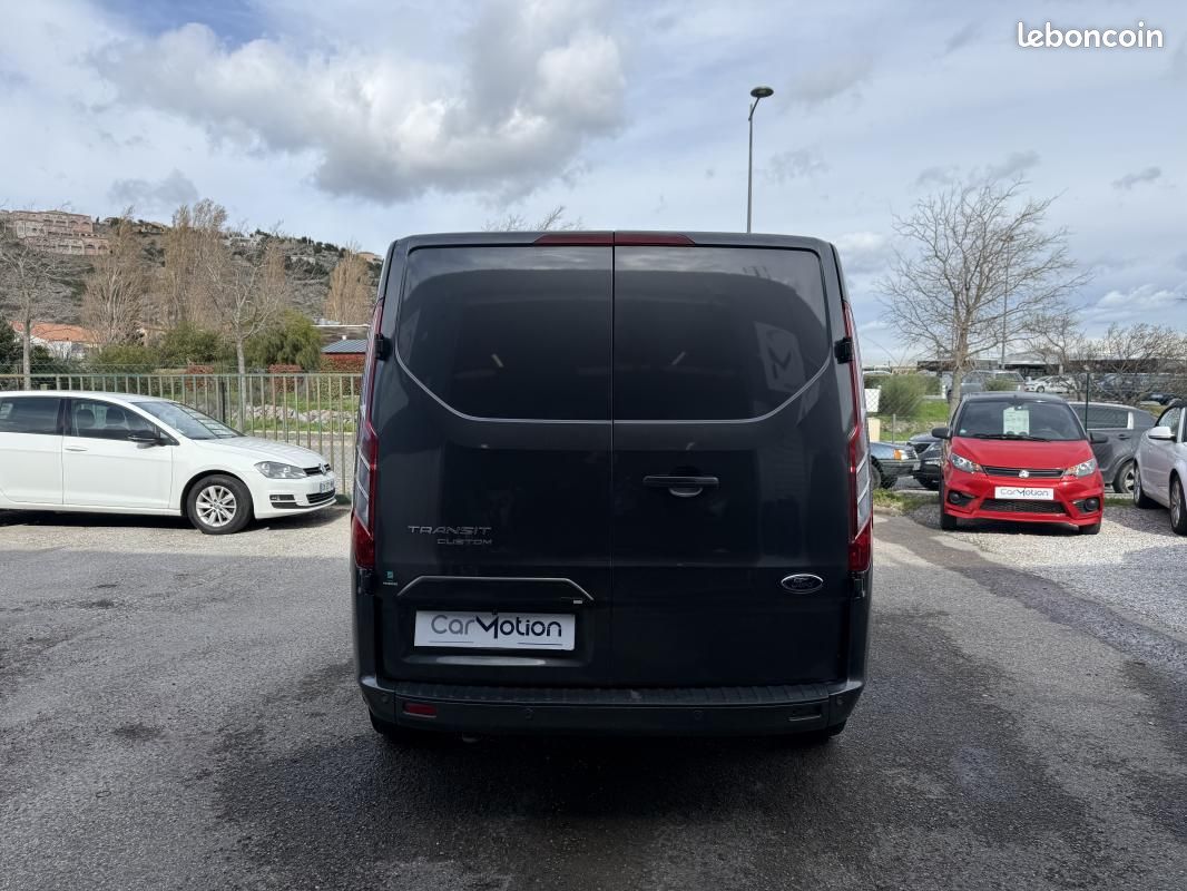 Ford Transit Custom 2.0 TDCI 130CH L1 H1 / CABINE APPROFONDI TVA NON RÉCUPÉRABLE (image 6)