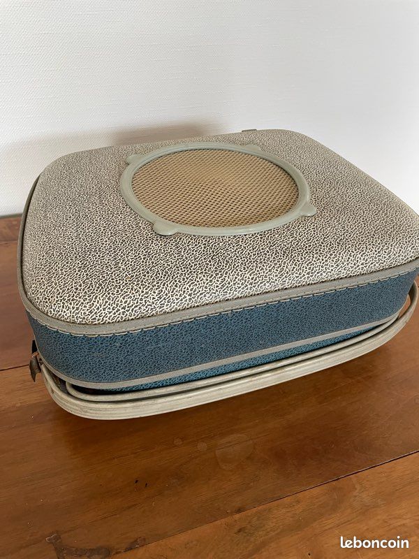 Superbe Électrophone Tourne Disque Teppaz Vintage Lyon Oscar Senior Superbe Électrophone Tourne Disque Teppaz Vintage Lyon Oscar Senior