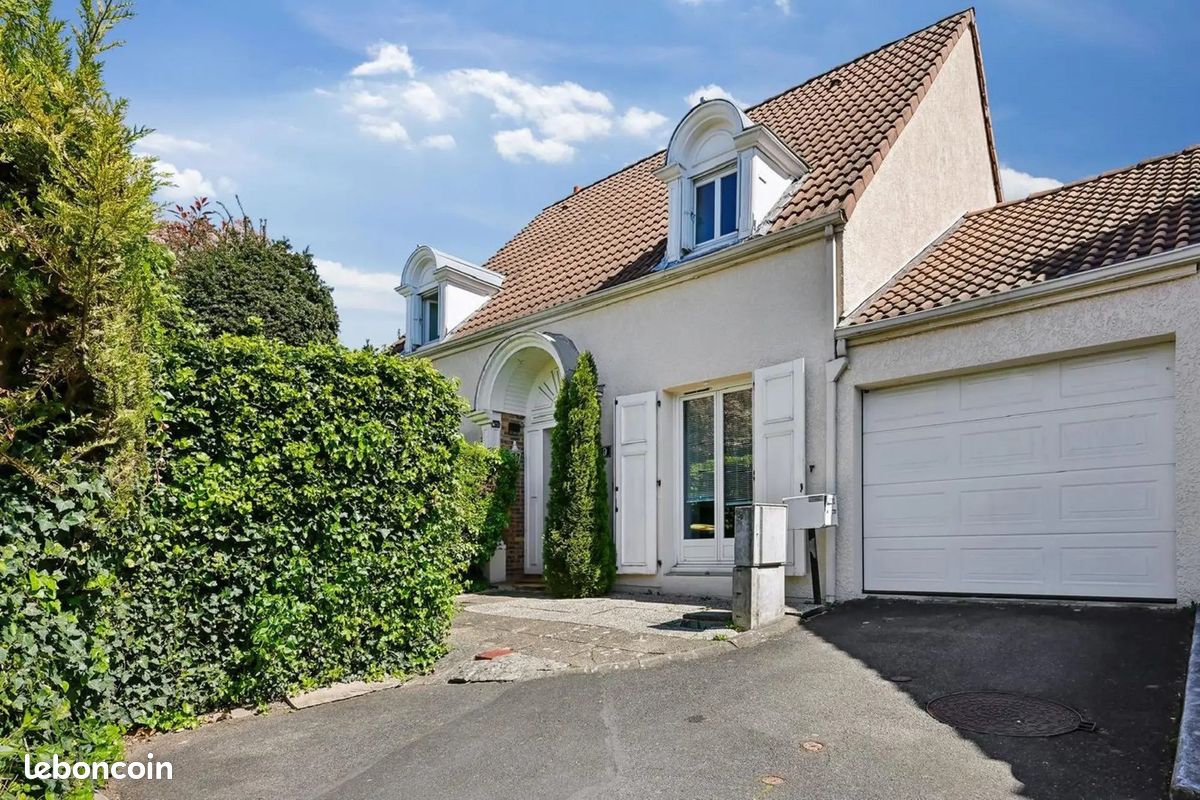 Maison 6 pièces 114 m² · à Villiers-sur-Marne · 114 m² · 560 000 €