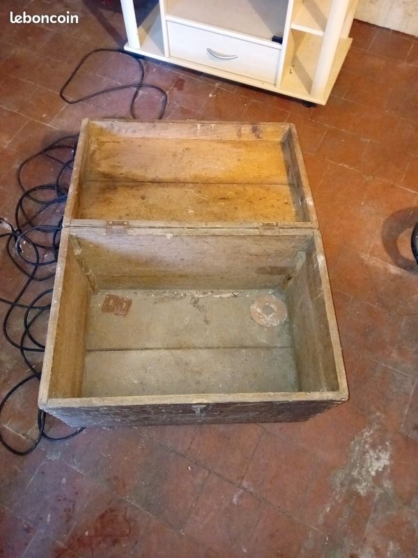 Coffre à outils en bois (image 2)