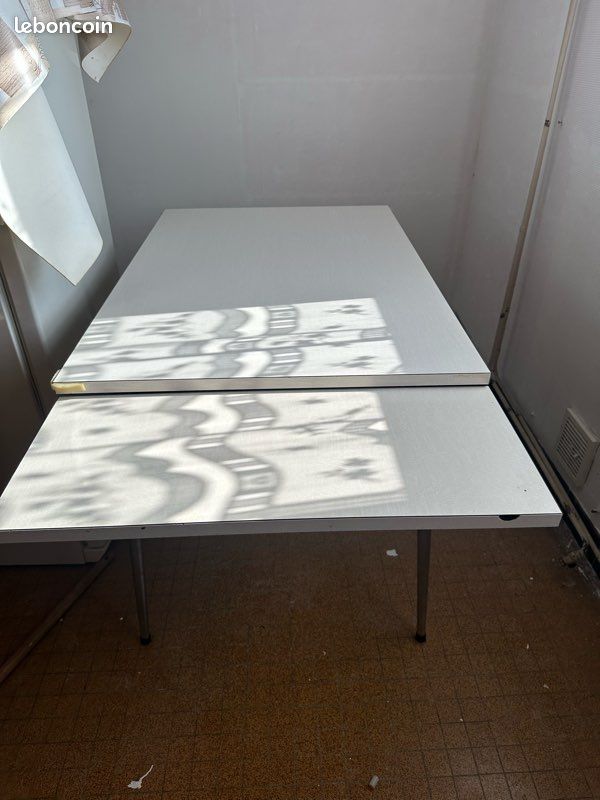 Table en Formica (image 3)