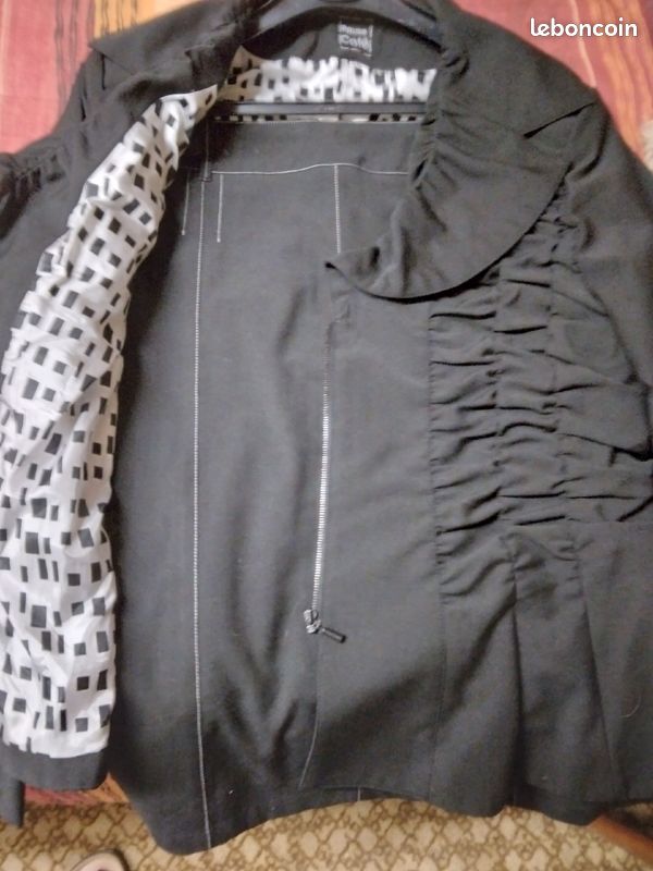 Ensemble Pause Café, t 44, noir,coton polyester. Très bon état (image 1)