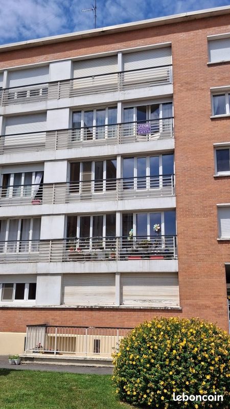 Appartement 3 pièces 74 m² · à Roubaix · 74 m² · 99 000 €