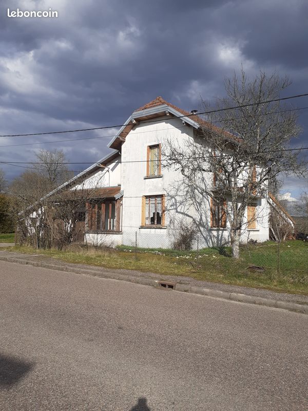 Maison 6 pièces 120 m² · à Fleurey-lès-Saint-Loup · 120 m² · 87 900 €