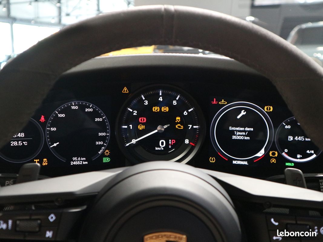 Porsche 911 COUPE (992) 3.0 450CH 4S (image 23)