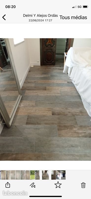 Carrelage Porcelanosa bleuté/ 11m2 / imitation parquet mat (image 2)