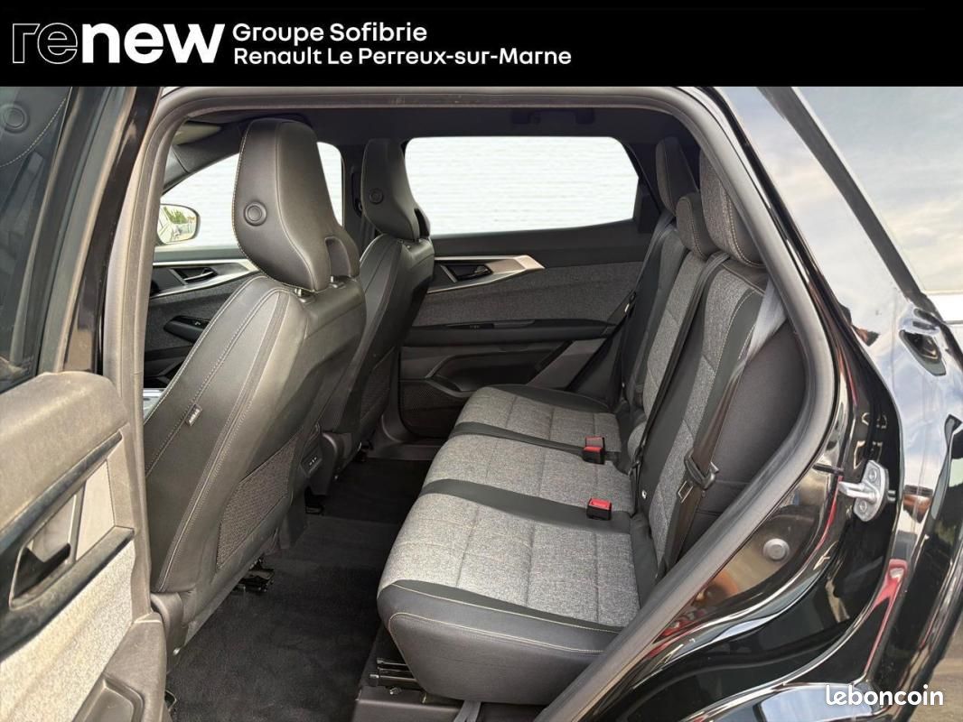 Renault Espace VI full hybrid E-Tech 200 ch 7pl Techno (image 10)