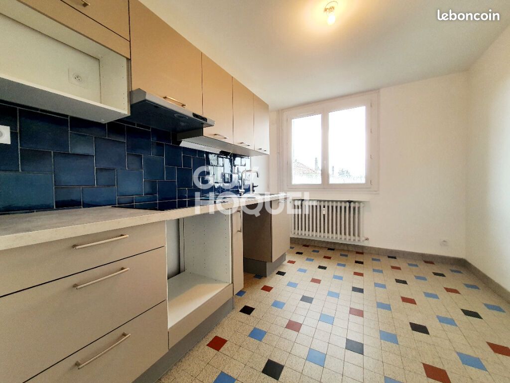 Appartement 3 pièces 60 m² · à Valence · 60 m² · 820 €