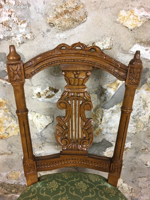 Chaise en bois sculpté lyre (image 3)