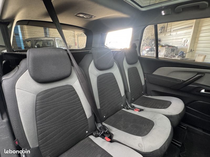 Citroen C4 PICASSO E-HDI 115CH BUSINESS + 7 PLACES (image 12)