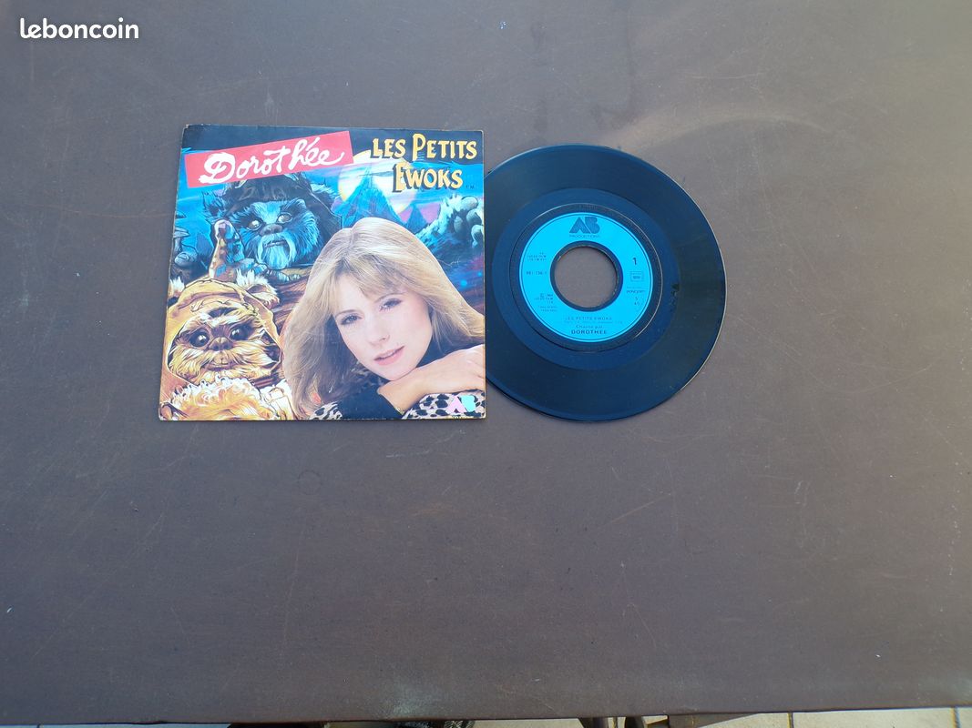 Vinyle 45t dorothee 1984 les petits ewoks (image 1)