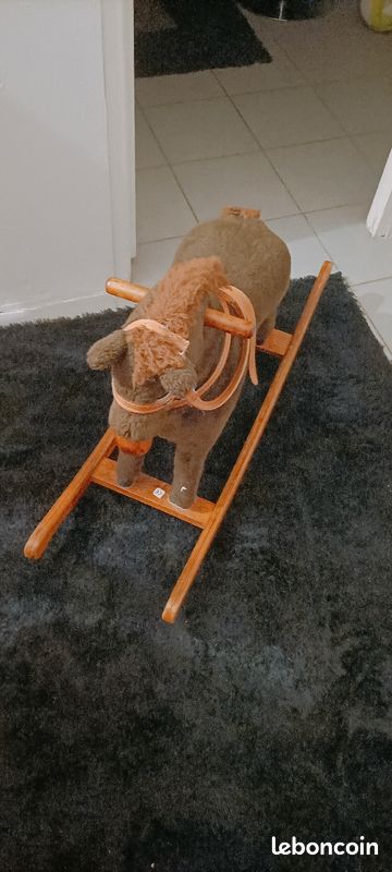 Cheval basculer (image 1)