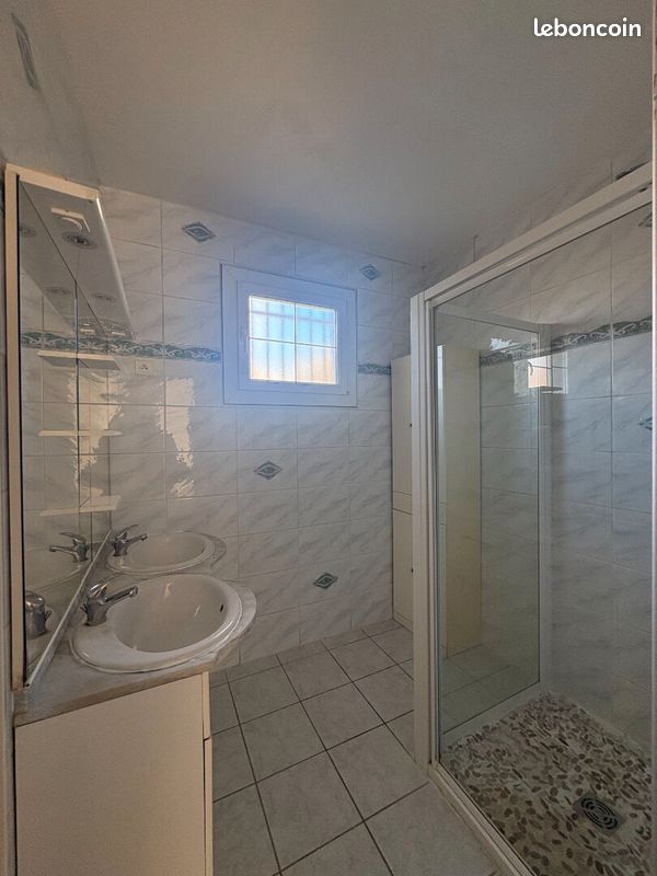 Maison a louer meyzieu - 4 pièce(s) - 90 m2 - Surfyn