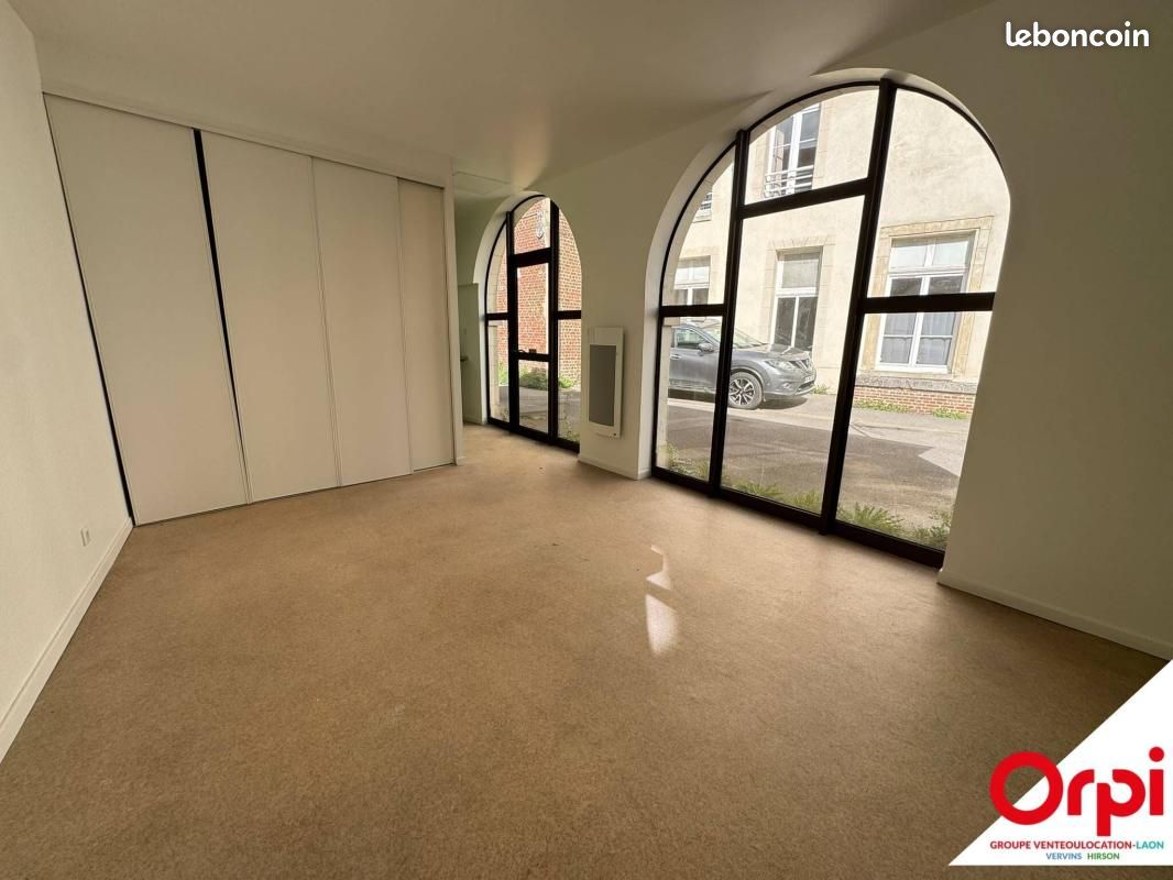 Appartement 1 pièce 30 m² · à Laon · 30 m² · 330 €/mois