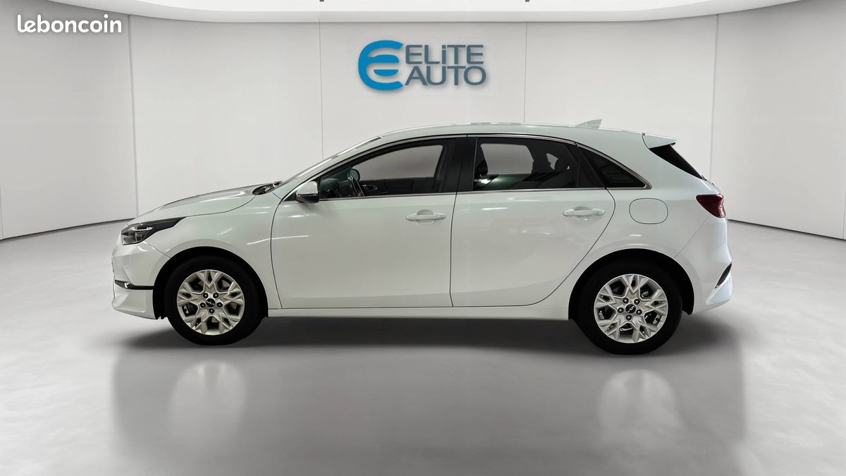 KIA CEED 1.6 CRDi 136 ch MHEV DCT7 Active (image 4)